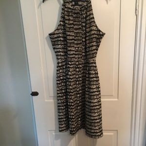 Snake skin striped dress